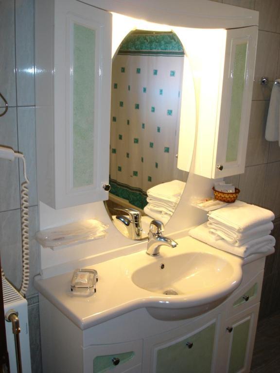 Byzantium Hotel Kastoria Bagian luar foto